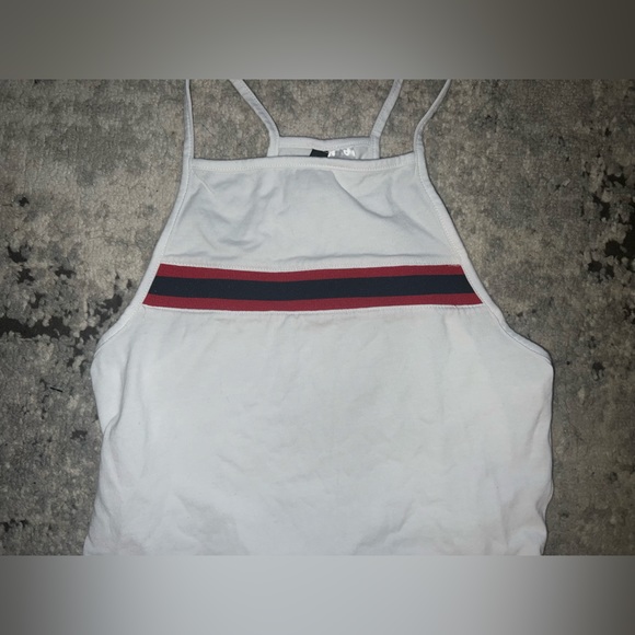 NWOT! H&M White Cropped Tank Top with Red & Navy Stripe Detail - size Small - Picture 2 of 4